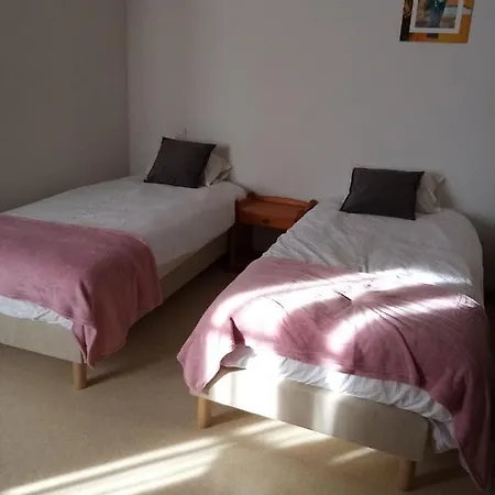 - Du Midi Hotel Saint-Antoine (Isere)
